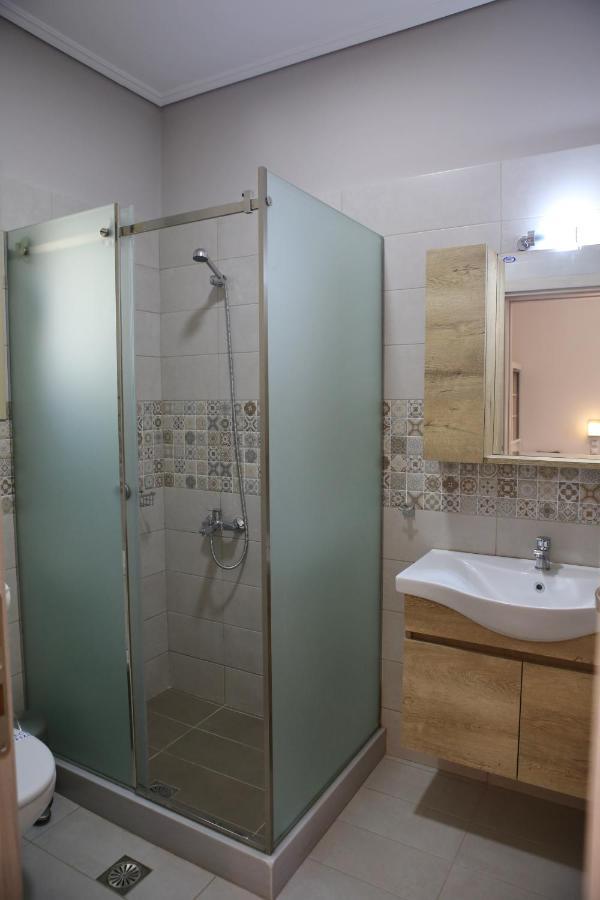 Lefkada Dikran'S Guest House Нидри Екстериор снимка